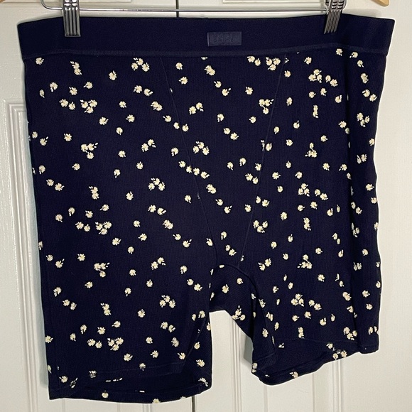 NEW Skims Cotton Rib Women’s Boxer Briefs Navy Floral Size 2X - Picture 1 of 3